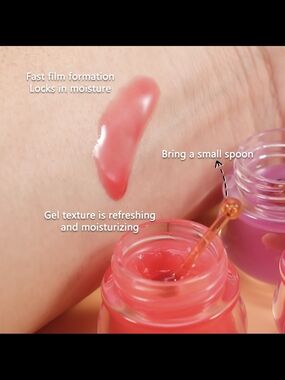 Vanilla Hydrating Pink Lip Gel Pot - Glossy Gel Texture